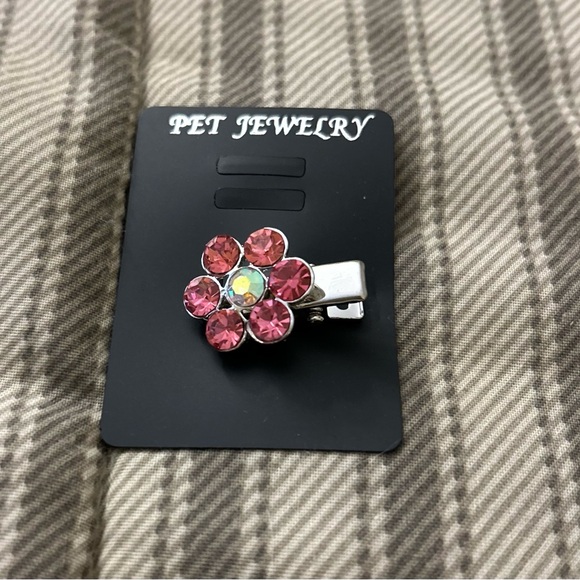 Pet Accessories - Picture 3 of 6